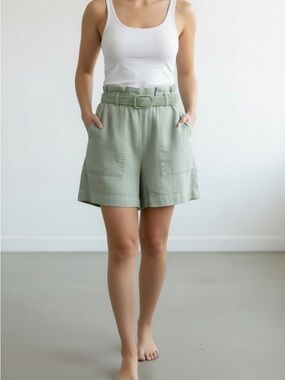 NWT Mexx High-Waist Belted Paperbag Shorts - Green
